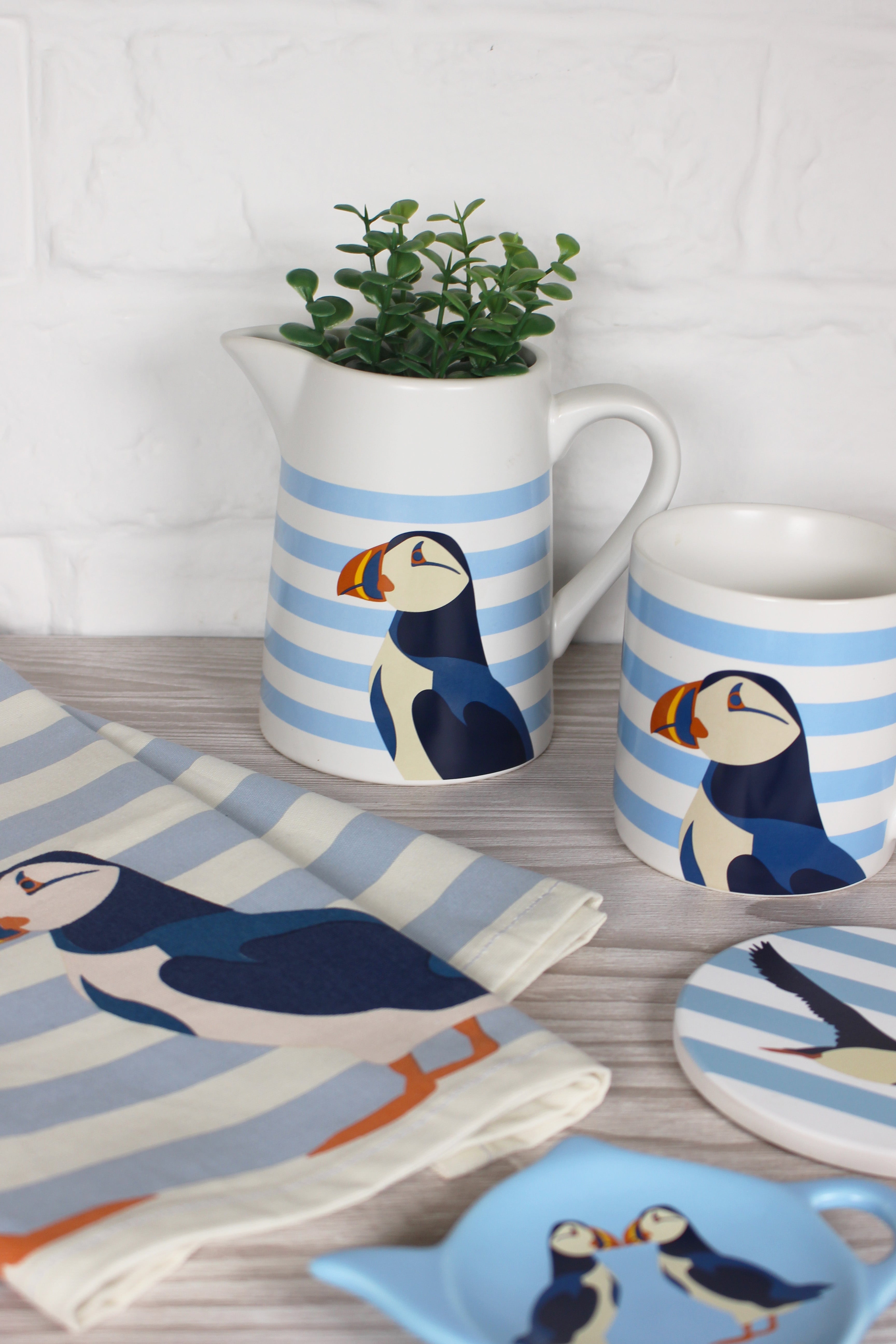 RSPB Puffin Blue pichet céramique 50 cl bleu