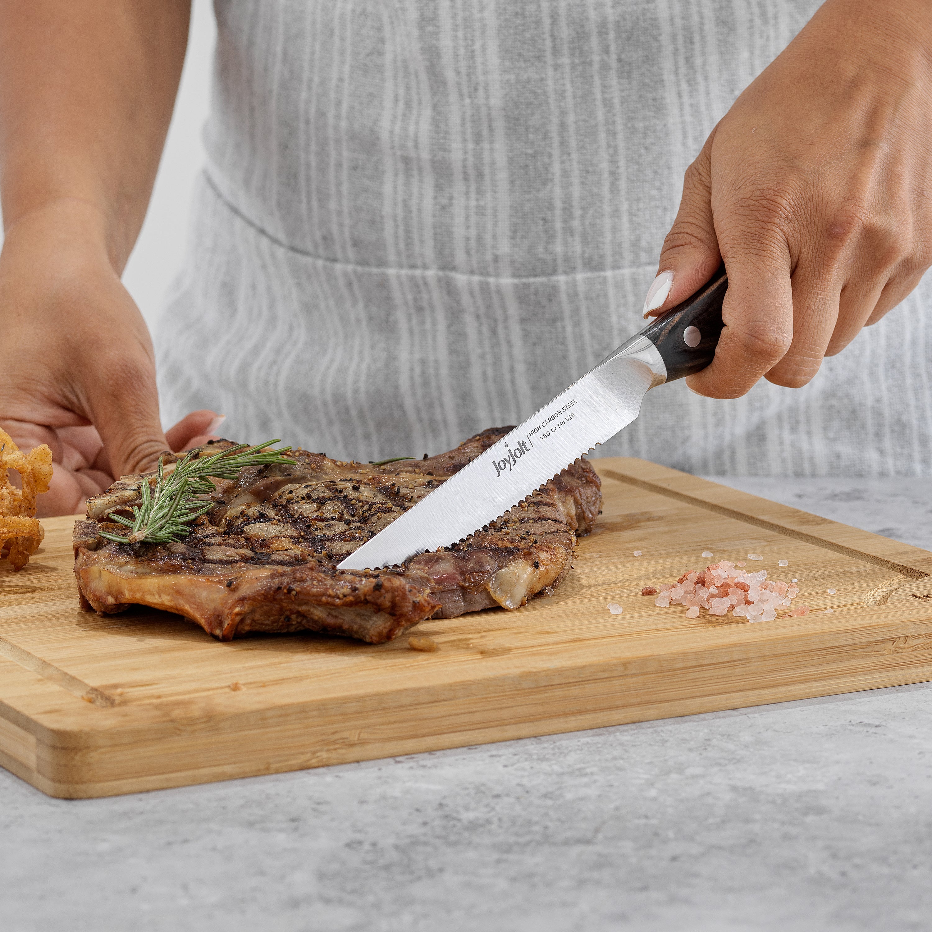 JoyJolt couteaux steak haute carbone lot de 4
