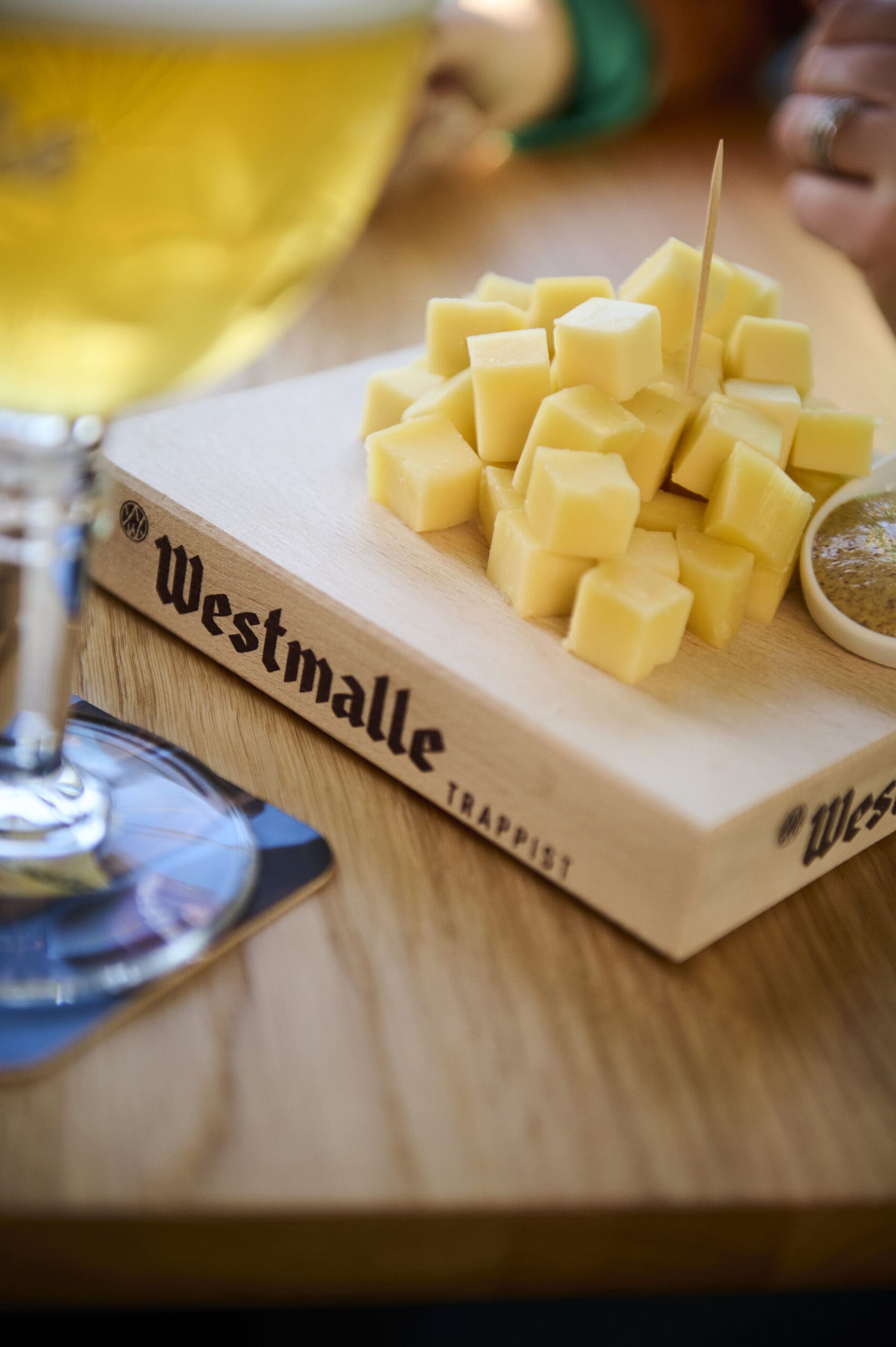 Westmalle planche fromage bois hêtre 17,5 cm