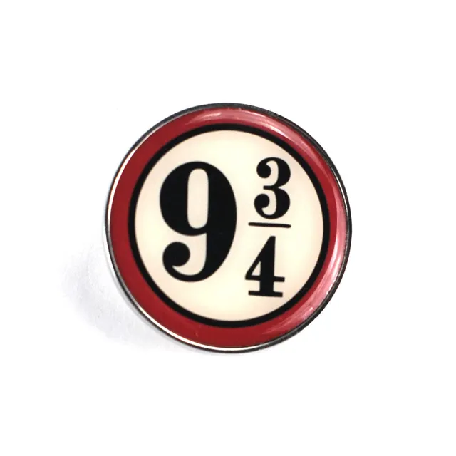 Harry Potter Platform 9 3/4 pin's badge émail rouge