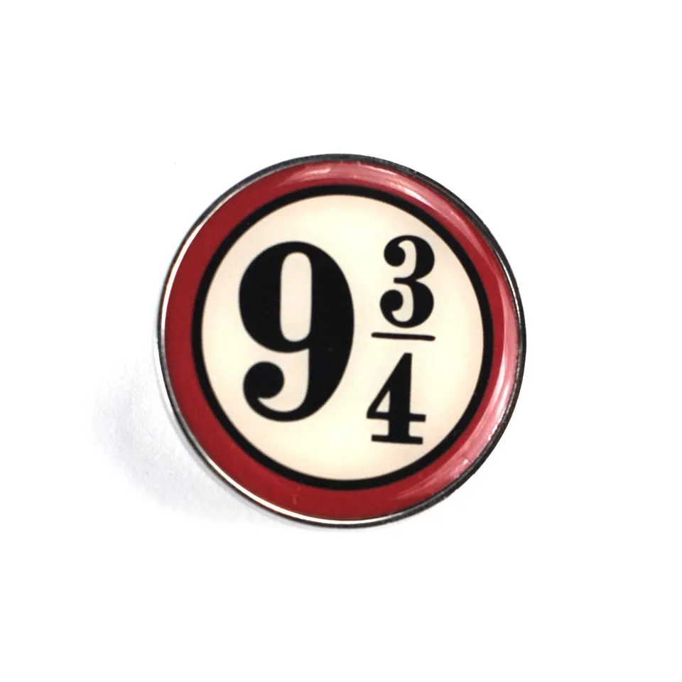 Harry Potter Platform 9 3/4 pin's badge émail rouge