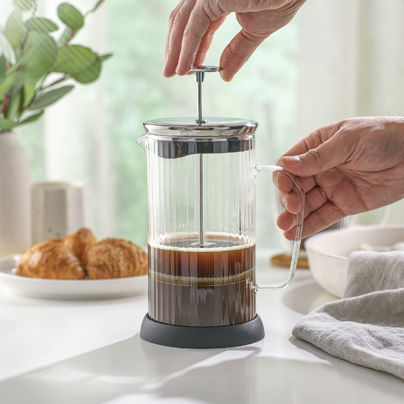 JoyJolt Fluted French Press cafetière piston 100 cl + 2 mugs 40 cl