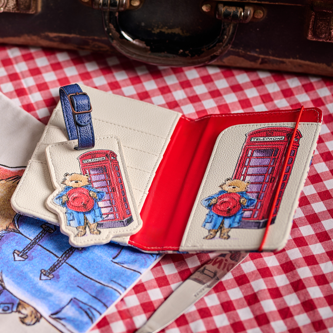 Paddington London portefeuille passeport blanc 15 cm