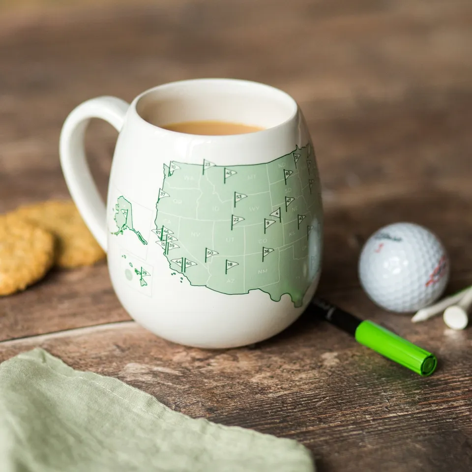 Trouvaille Global US Golf Courses mug à colorier 76 parcours