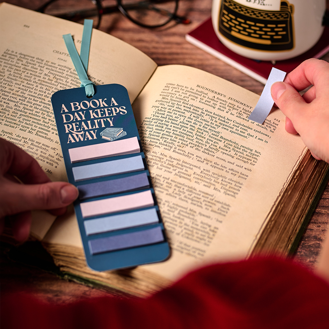 HMB Pulteney Press A Book A Day Keeps Reality Away marque-page onglets