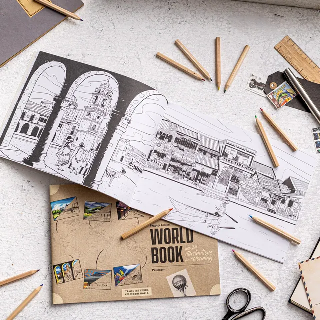 Trouvaille Global World Travel livre coloriage recyclé